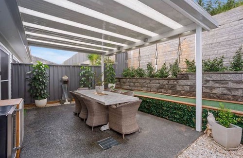 Tullimbar House | Serene Escape