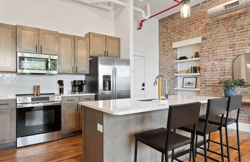 McMinnville Condo | Charming 1BR retreat in McMinnville, TN, perfect for couples or small families.