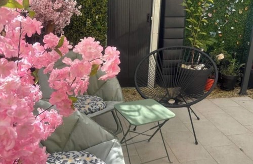 Valdampierre House | Comfortable house near Beauvais and airport with free parking