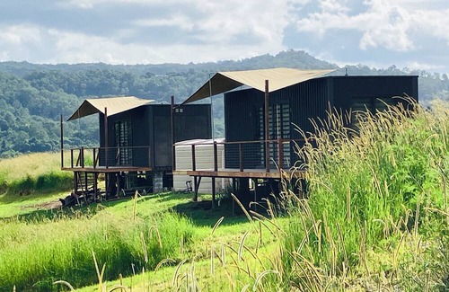 Nimbin Cabin | Stoney Chute Eco-Cabin 2: off-grid, cosy farm-stay retreat 5km from Nimbin.
