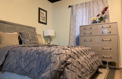 Arvonia Bed & Breakfast | Charming bed & breakfast with 2 bedrooms and AC in lovely Arvonia