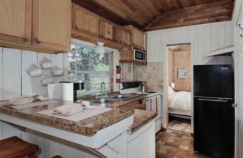 Centerville Cabin | The Omni Cabin At Our Texas Ranch