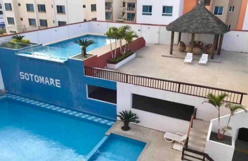 Tonsupa Apartment | Enjoyable apartment with AC in vibrant Tonsupa