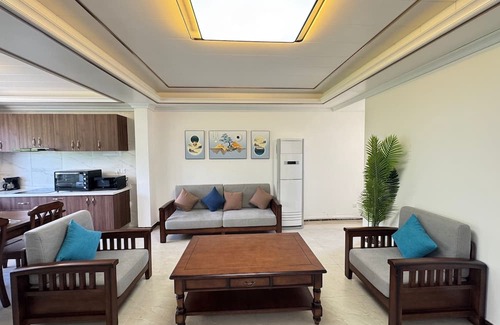 Challengers Resort | Charming 1-bedroom resort in lovely Trinity with AC