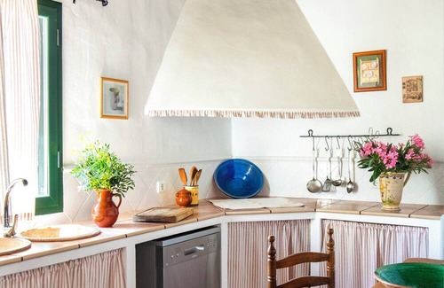 Calabazares Cottage | Casa Olivo ideal for families with private pool and fireplace. Sierra d Aracena