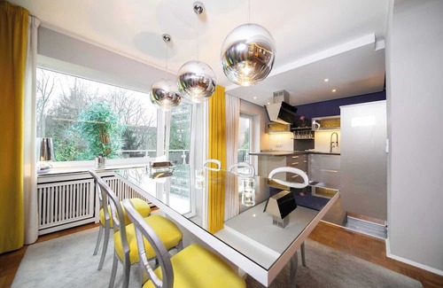 Pomona Apartment | Diamond Apartment | 105 SQM | Luxury | Balcony