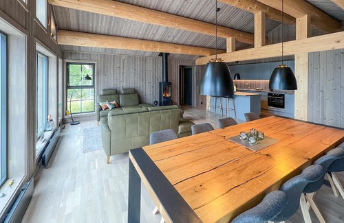 Sor-Fron House | Lovely home in Gålå with sauna