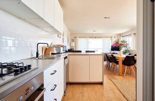 Aldinga Beach House | North Beach - Stunning Beach Views on Aldinga Beach Esplanade