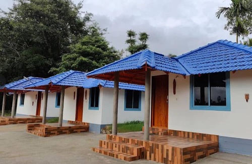 Gonikoppal Cottage | Field View Homestay By TERASTAY