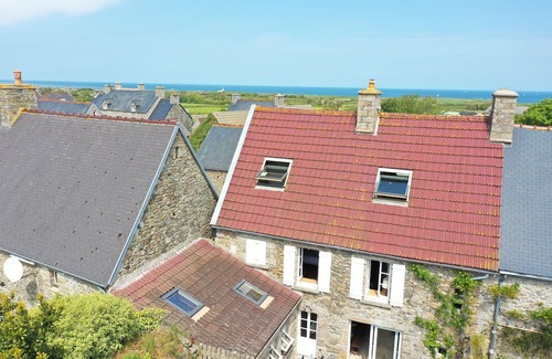 Saint-Germain-des-Vaux House | Stone family home - La Hague - Cotentin