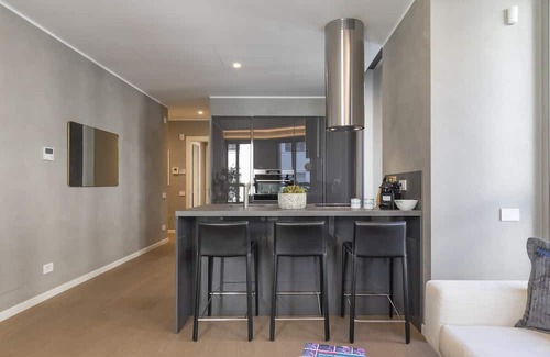San Babila Apartment | Central Tower S. Babila - Elegant 2BDR with rooftop terrace