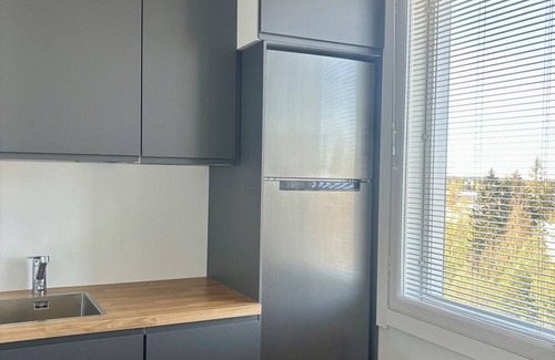 Itainen District Apartment | Top floor apartment, private free parking,nnear metro