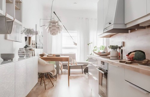 Arstad Apartment | Modern, space-efficient apartment in central location