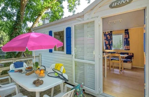 Saint-Hilaire-de-Riez House | Camping 4 étoiles - Piscine - efbdeb