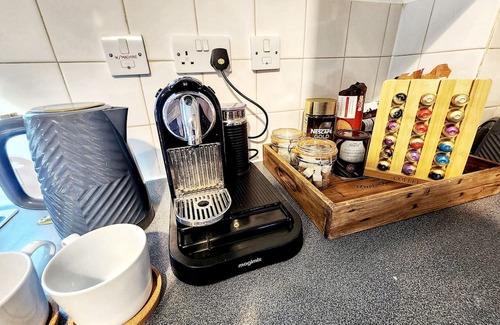 Limehouse Apartment | *New Flat - Canary Wharf * Central London * Parking * Apartment* Zone 1/2