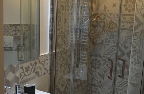 Monte San Giusto House | The tower room rentals monte san giusto The city of smiles