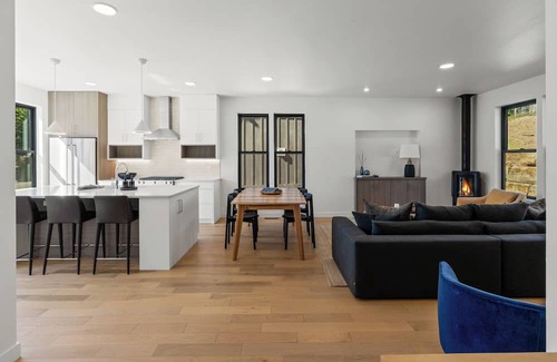 Bozeman Condo | Bridger Basecamp located at Bridger Bowl with direct access to Crosscut!