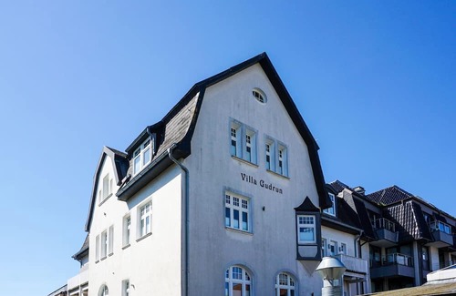 Westerland Apartment | Villa Gudrun - Bremen - The Bremen apartment is the largest in terms of area in the