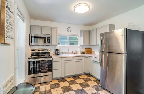 Whitefish House | New! Downtown Whitefish home with river and trail access