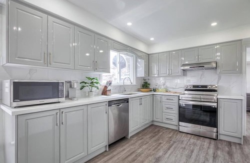 Richmond Hill House | Modern Designed Studio