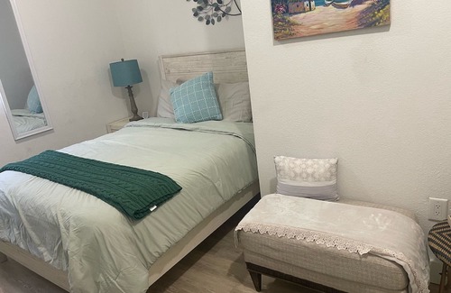 North Miami House | Bienvenido! espacio cómodo para dormir y vacacionar en un ambiente relajado