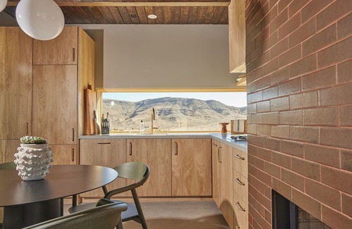Pioneertown Cabin | Stargazing and Amazing Views at The Ocotillo