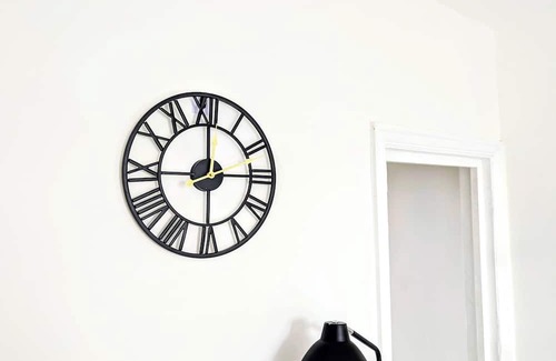 St. Leonard's Apartment | Modern Studio - The Sombrero in Streatham
