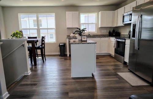 Northeast Raleigh Condo | Cozy Newly Constructed Condo on a Corner Lot - Perfect for your next getaway