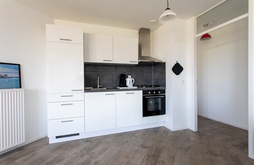 Burgerbrug Condo | Cozy and clean 2-room apartment in Burgerbrug - close to the beach and nature!