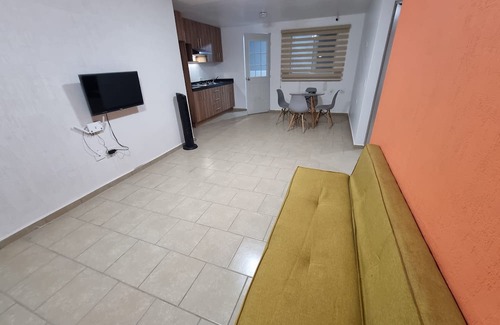 Queretaro Municipality Apartment | Comfortable Apartment With Swimming Pool, Wi-Fi, In Private Condo