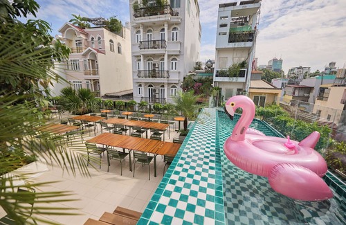 Downtown Ho Chi Minh City Apartment | Gemini Saigon BEN THANH Building
