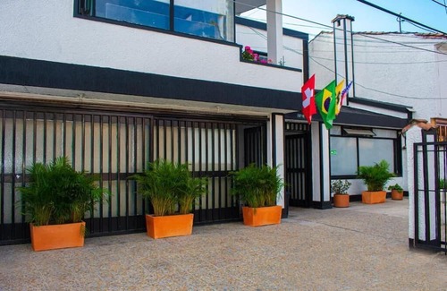Suba Bed & Breakfast | Hotel Flamante Bulevar - Studio