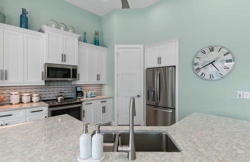 Marco Island House | Beautiful 3 Bedroom/2 Bath with den pool home