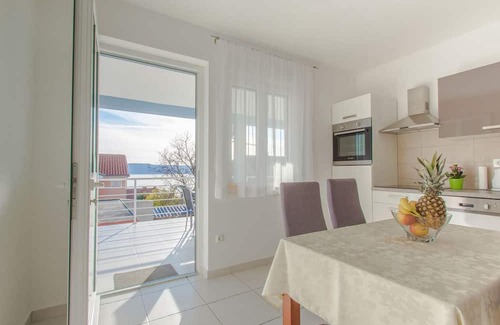 Novi Vinodolski Apartment | Amazing apartment in Novi Vinodolski