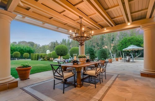 Fairbanks Ranch House | Spacious 5-bedroom estate with Views, Pool & Spa in wonderful Rancho Santa Fe.