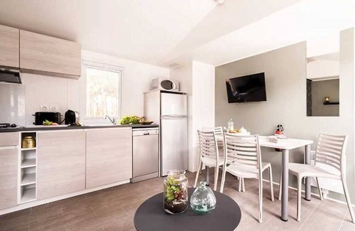 Cap d'Agde House | Camping 4 étoiles - Parc aquatique - ccaffgb