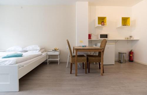 Red Light District Bed & Breakfast | RedLight District Apartment 1