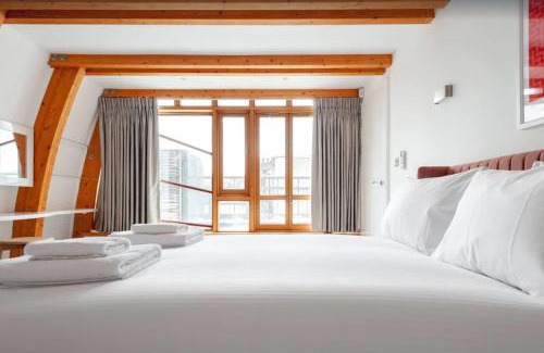 Chinatown Apartment | London Penthouse In Leicester Square