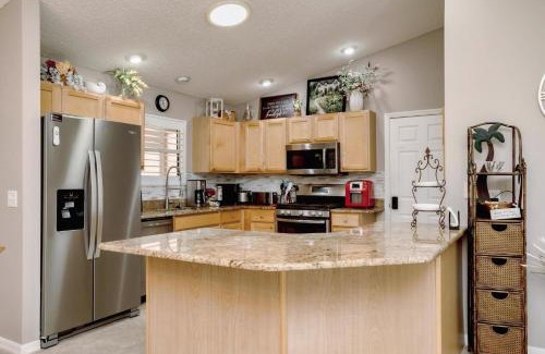 Liberty Park House | Bluffton - Pet Friendly Cottage Home In St, Charles Village-Villagepeople