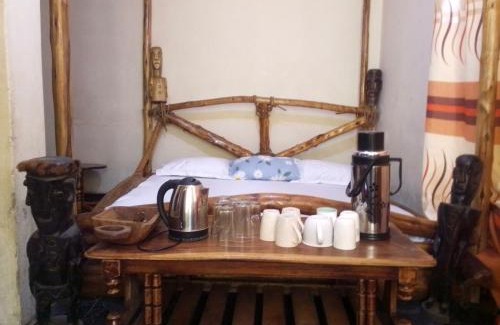 Arusha Bed & Breakfast | Jungle lodge