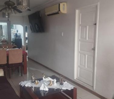 Guayaquil Bed & Breakfast | TakeABreakGuayaquilE
