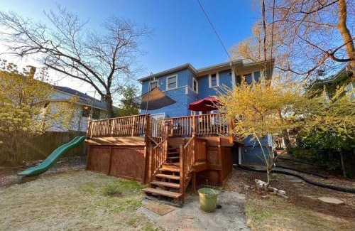 Five Points South House | Bluebird: Massive 5 bdrm ~ Hammock ~ Kids paradise