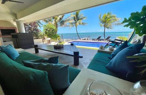 Zona Hotelera House | 6BR Ocean Front Hotel Zone Luxury House