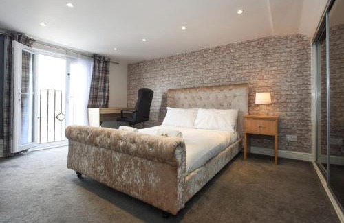 Portsmouth House | Spacious 4Bed Family Home near Port Solent