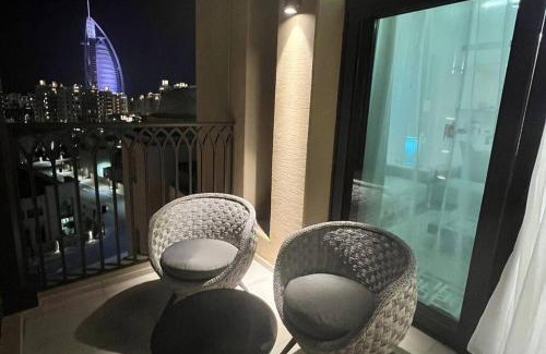 Umm Suqeim 3 Apartment | New 2BR Apartment in MJL with Burj Al Arab Views