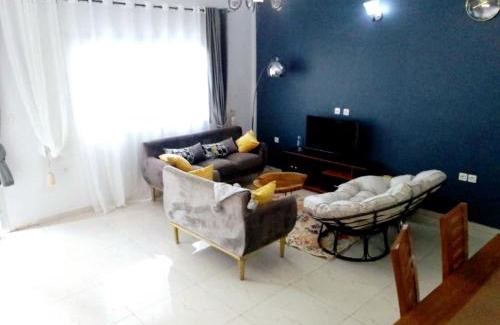 Yaounde Apartment | Maison du lac