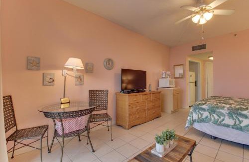 Fort Walton Beach Hotel | Pirates Bay A415