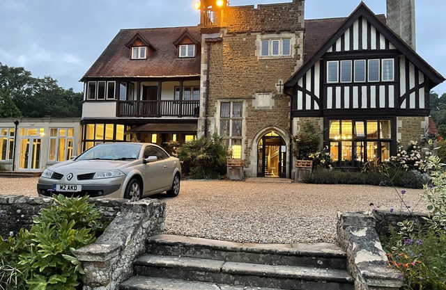 Farnham House Hotel