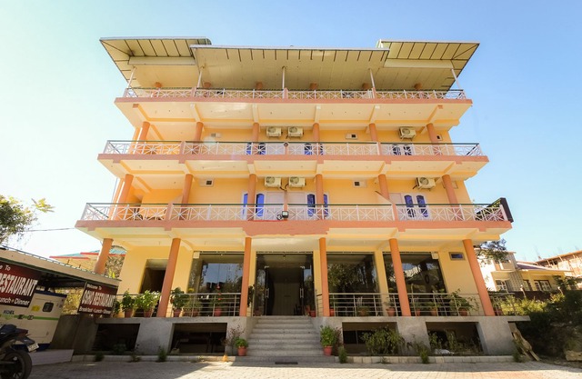 Osho Hotel 