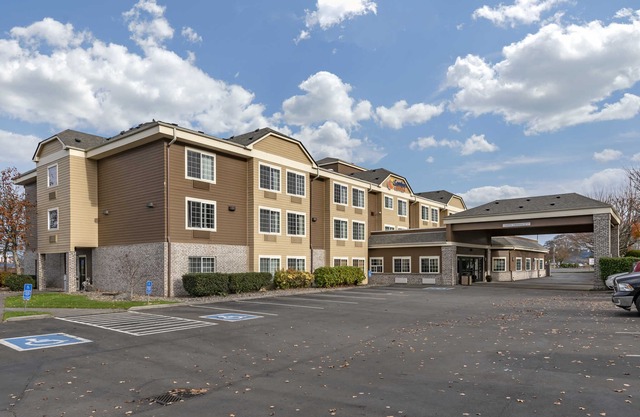 Comfort Suites Columbia River